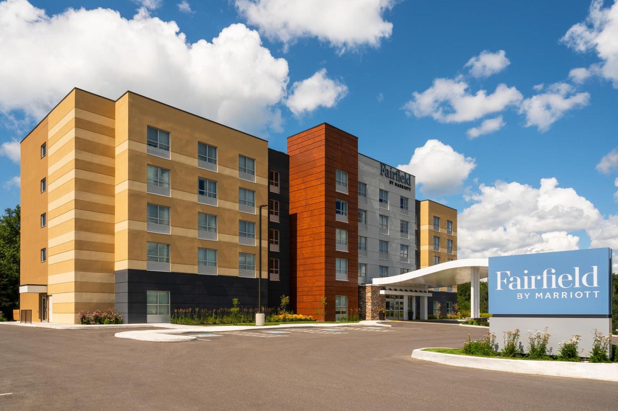 Fairfield By Marriott Inn & Suites North Bay Exterior photo